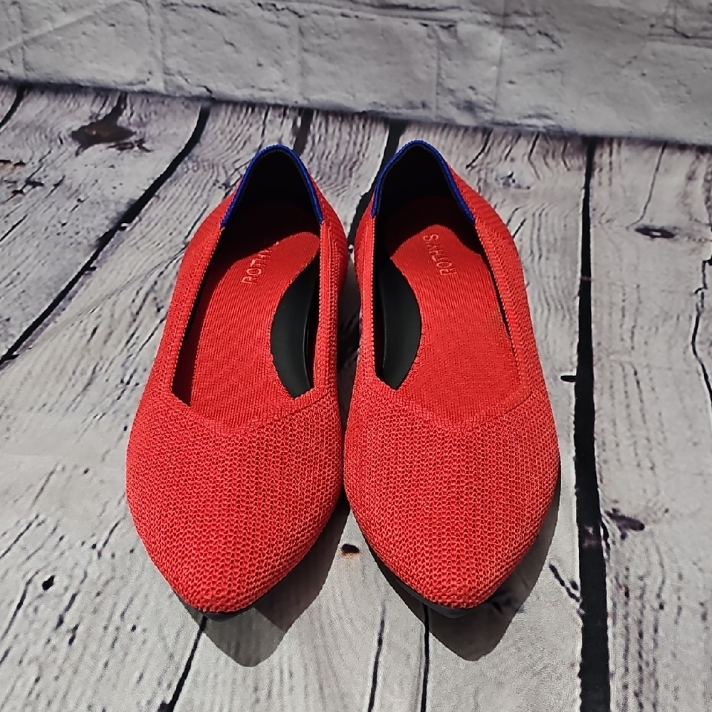 Red Rothys Flats